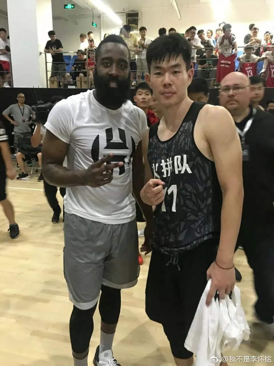 篮球青训营中的体能训练方案有哪些?_2